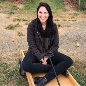 Meet your Posher, Samantha